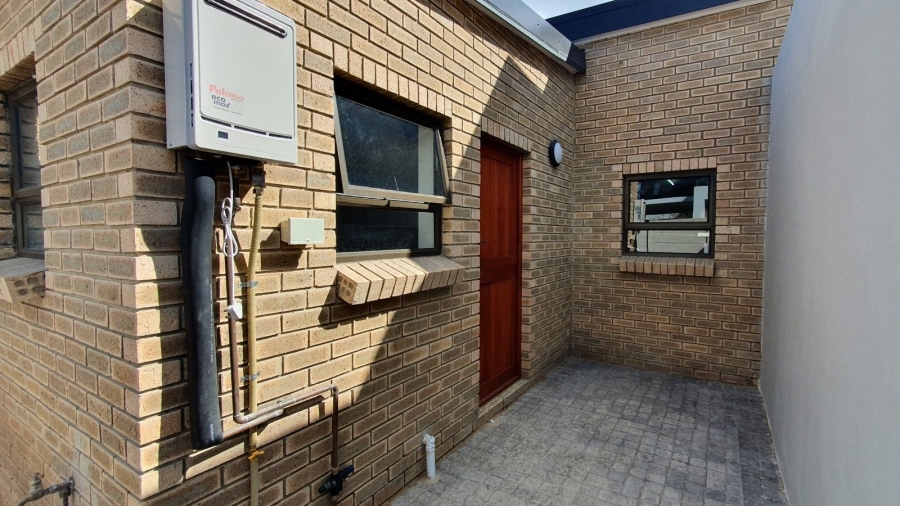 3 Bedroom Property for Sale in Dana Bay Western Cape